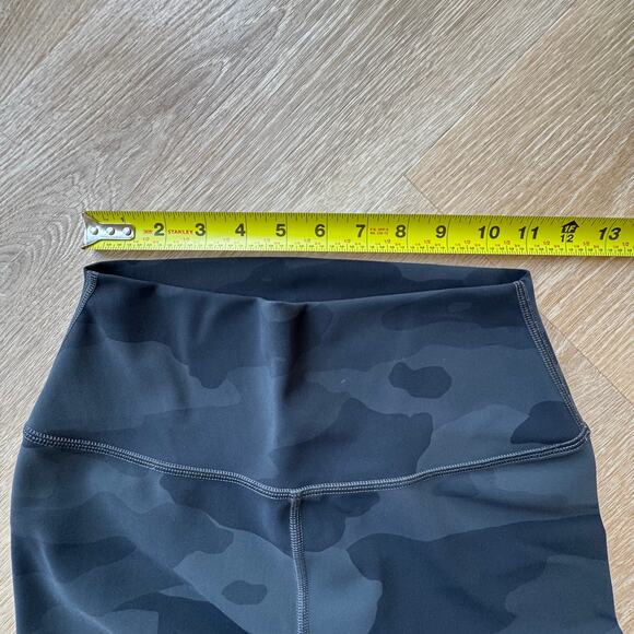 Alo High-Waist Camo Vapor Legging - Size M - Picture 4 of 6